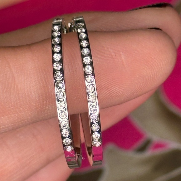 E21. Swarovski Crystals Rhodium plated Hoop Earrings - Picture 4 of 9